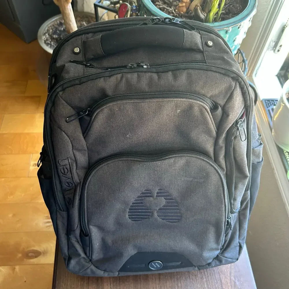 elleven Rutter TSA 17" Computer Backpack - Black - Picture 3 of 13